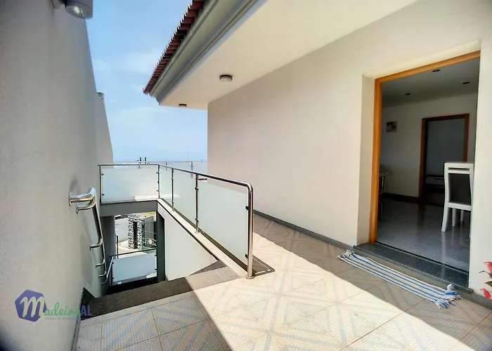 Yohanna's * Campanário